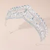 Clips de cheveux Tiaras et couronnes de couleur argent en ramine pour la fête de mariage Crystal Diadems Ornements Accessoires de mode