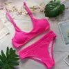 Nieuwe kleine putstreep stof split driehoek sexy bikini dames multi-kleuren verstelbare schouderband zwempak