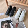 Zwart witte vintage stijl dames casual schoenen klassieke dames boetiek Duitse trainingsschoenen eenvoudige en comfortabele zomer lage top casual schoenen originele verpakking