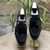 Kleiderschuhe Retro -Männer Mönchslaafer hochwertiger Ledernähte Wildleder Doppelschnalle Fashion Casual Wedding Party Täglich Klassiker