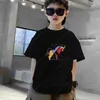 티셔츠 2024 New Fashion Luxury Brand Tshirt Childrens 캐주얼 스트리트 의류 아기 티셔츠 소년 의류 애니메이션 애니메이션 소녀 최고 어린이 무료 티셔츠 L2404