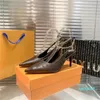 Tasarımcı 2024 Yaz Kadınları Kadın Elbise Ayakkabı Tasarımcıları Yüksek Topuklu Sandal 8cm ayak bileği zinciri kayış sandaletler slaytlar terlik