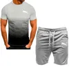 2024 MENS MODEBLE SPORTSWEAR SOMMER WEAR MENS MENS FITNESS WEAR Kurzärmeliges T-Shirt und Shorts Schnelltrocknen 2-teiliger S 240428