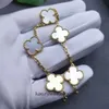 Bijoux haut de gamme Bracelets pour Vancleff Womens 925 Sterling Silver Clover Five Flower Bracelet plaqué avec Fritillaria White Fritillaria Handicraft Original 1TO1