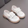 Sandals Girls Princess Shoes Mesh Pleated Pearls Fashion Kids Leather Shoes for For Party Wedding Children Loafers Slip-on Simple Cute