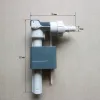 バスルームのインウォール隠されたG3/8ウォータータンクインレットバルブ壁の壁に垂れ下がっているトイレの水バルブ水インレットアクセサリー