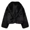 Vestes pour femmes Trafza 2024 Femmes Fashion M manteaux d'hiver Effet de fausse fourrure noire Loose Cropped Mabe femme vintage Streetwear Femme