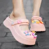 Chaussures perforées pour femmes classiques à la mode douce Sole Baotou Baotou Baothes Slippers Mary Jane infirmière élevée 240420