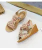 Sandałowe sandały letnie damski moda swobodny jeden pasek Środkowy nachylenie pięty buty Mom Buty Sandles Obcasy Flip Flip Flop 240228