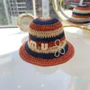 Sombrero de cubo de diseñador de color Rainbow con sombreros de paja tejidos de crochet de color dopamina con cartas bordadas para vacaciones de vacaciones de moda