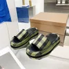 Designer Vintage Check Slides Pantoufle Sandales Print Furleys Archive Pish Pool Slipper Femmes Beige Summer plage extérieure Moule Cool Mule Taille 35-42 avec boîte