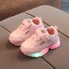 Çocuk spor ayakkabıları bahar aydınlık moda nefes alabilen çocuklar net ayakkabı kızlar hafif koşu ayakkabıları ile led spor ayakkabılar zapatillas 240429
