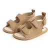 Sandals nouveau-né bébé sandales garçons et filles sandales pu semelle douce semelle non glissante babys premier planche de marche chaussures 240429