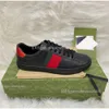 Projektanci Tennis 1977 Sneakers Luksusowe płótno pszczoły butów beżowy niebieski umyty jacquard dżins but as guma haftowany vintage casual sneaker