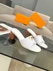 24 Printemps Summer Dernières créatrices de luxe Femmes Capri Sandales Sandals Leather plage plate Holiday High High Talons