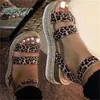 Scarpe di fitness HKXN 2024 Summer Sandals di grandi dimensioni per donne Stampa leopardo Stampa Donne Chunky Tacco Moda Mujer