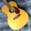 000m Made in America Natural 2009 Acoustic Guitar