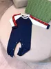 Populära nyfödda jumpsuits Multi Color Splicing Design Toddler Kläder STORLEK 52-90 CM Baby Crawling Suit Långärmad spädbarn Bodysuit 24April
