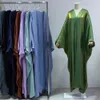 Abayas musulmanes Smocking Sleeve Out Kaftans Femmes Jilbabs Cardigan Mabillage Islamic Vêtements Dubaï Saudi Robe Turc 240428