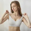 Bras Ultra Thin Laser Cutting Dames Fding Fding Bra Scarmous Samovable Rodible Pladed Montfding Bras Plus taille Push Up MATERNITY Support Bra Y240426