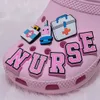 50100pcs Pink Style Shoe Charms Fit Doctors Nurse Nurse Shoe Buckle Accessoires pour Clog Bandage mignon Décoration de chaussures 240428