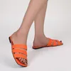 Kapcia przyczynowe kobieta podglądanie palców płaskie buty na zewnątrz slajdy letnie sandały płytkie nisko obcasowe pomarańczowe brązowe
