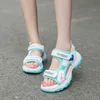 Girls Sandals 2024 Summer Big Kids Beach Fashion Sports Soft Soled Childrens for Little 240425