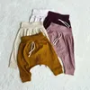 Calças recém-nascidas calças pp fofas 0-4y Criança de calça macia longa Long Bottoms sólido para meninos meninas Autumn Infants Roupos de roupas H240429