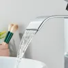 قم بتعيين Chrome High Good Water Mater Brited Nickel Bashin Basin Faucet Spout Spout Hotcold Sink Mixe Tap Basin Tap