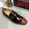 Fashion Brown Quality Oxford Leather Party Robe Formel Slip Noir Blue Blue Real Luxurious Diamond Designer sur Chaussures Men Sole Brogu fqsk