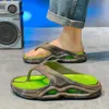 Slippers Men Topp des tongs extérieurs Chaussures intérieures épaisses Sandales à semelles molles
