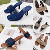 Designer Sandals Chaussures glissades pantoufles Femmes talons mule classique Printing Le cuir chambre pantoufle house chaussures hautes sandales de qualité supérieure