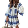 Robes décontractées Femmes Imprimé en V Col Folds Splice une ligne en vrac Mini Robe Robe Flare Vestidos Lady Bohemian Beach Summer 2024