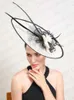 Шляпа шляпы широких краев ведро шляпы Sinamay Большие очарование для женщин свадьба элегантная вечеринка шляпа шляпа Femme Derby Kentucky Pillbox Cap Hair Clip для Millinery Y240426