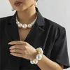 Collier de perle Boucle d'oreille pour femmes Femelle Perle tendance Big Pearls Collier Bracelet Bijoux Bijoux 240428