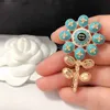 Designer Brand Simple Double Letter Brooches Blue Flower Geometric Sweater Suit Collar Pin Brooche Fashion Mens Womens Crystal Rhinestone Brooch Wedding Jewelry