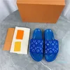 2024 Flat Beach Slippers Sandaler Luxury Shoes Men Women Leather Flip Flops Sandaler Flat Sewing Beach Flats Designer Shoes