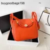 Bolsa de grife bolsas femininas ombro 2024 nova versátil mãe mini doutora um travesseiro portátil lvj9 tem logotipo fxln t8gz