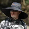 Szerokie brzegowe czapki wiadra męskie 15 cm wąż nadruk kamuflaż fisherman kapelusz letni UV Ochrona wędkarska wędkarstwo górskie słońce Q240427