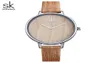 Shengke 2018 Nowe kreatywne zegarki dla kobiet w drewnianej skórze zegarek prosta żeńska kwarcowa ręka Relogio feminino3480924