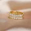 Band Rings Luxury Womens White Leaf Crystal Jewelry Rose Gold and Silver Engagement RChart Bridal Zircon Wedding Ring J240429