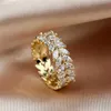 Band Rings Luxury Womens White Leaf Crystal Jewelry Rose Gold and Silver Engagement RChart Bridal Zircon Wedding Ring J240429