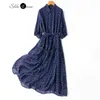 Casual jurken 2024 Women's Spring Natuurlijke moerbei zijden marineblauw gefragmenteerde bloem bloeiende vakantie stijl driekwart mouw jurk