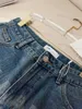 Luxusdesignerin Frauen Jeans Frühjahr Neues High -Setting Einfacher lässiger Stil Schlanker und vielseitiger schlanker und vielseitiger Mikro -Elastizitätsbrief Drucker Lose Denim Short