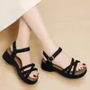 Dress Shoes 2024 Summer Flat Bottom Casual One Line Buckle Sandals Versatile Comfortable Soft Face College Style Student Open Toe For