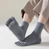 Chaussettes avec doigts hommes Fashion Fashion Absorbant des orteils à sueur respirante pour hommes Coton Cotton Elastic Sports Businek