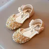 Girls Spriness schoenen Parlins Pearl Gold Pink Summer Children Sandalen Cover Toe 21-36 Peuter Fashion Party Dance Dance Kids Flats 240416