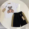 Ropa de diseñadores para niños juegos de chándal de verano shorts de camiseta informal