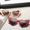 Occhiali da sole amano cuore gatto occhiali da sole da sole donna vintage regalo di natale nera rosa forma di cuore occhiali da sole per donna uv400 t240428