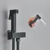 Fauce de bidet en laiton en laiton brossé Single Cold Water Tap Handheld Bidet Spray Down Set Toilet Shattaf Sprayer Hygienic Shower 240411
